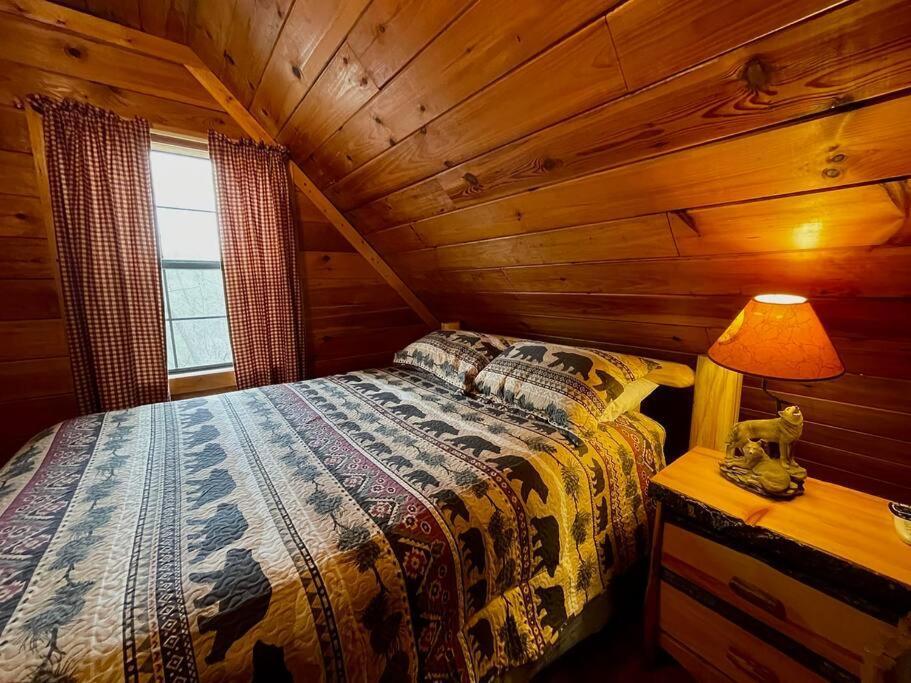 Mountain Cabin 2B Jacuzzi #10 Helen Bagian luar foto