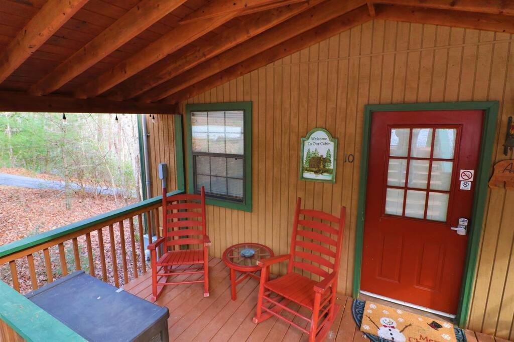 Mountain Cabin 2B Jacuzzi #10 Helen Bagian luar foto